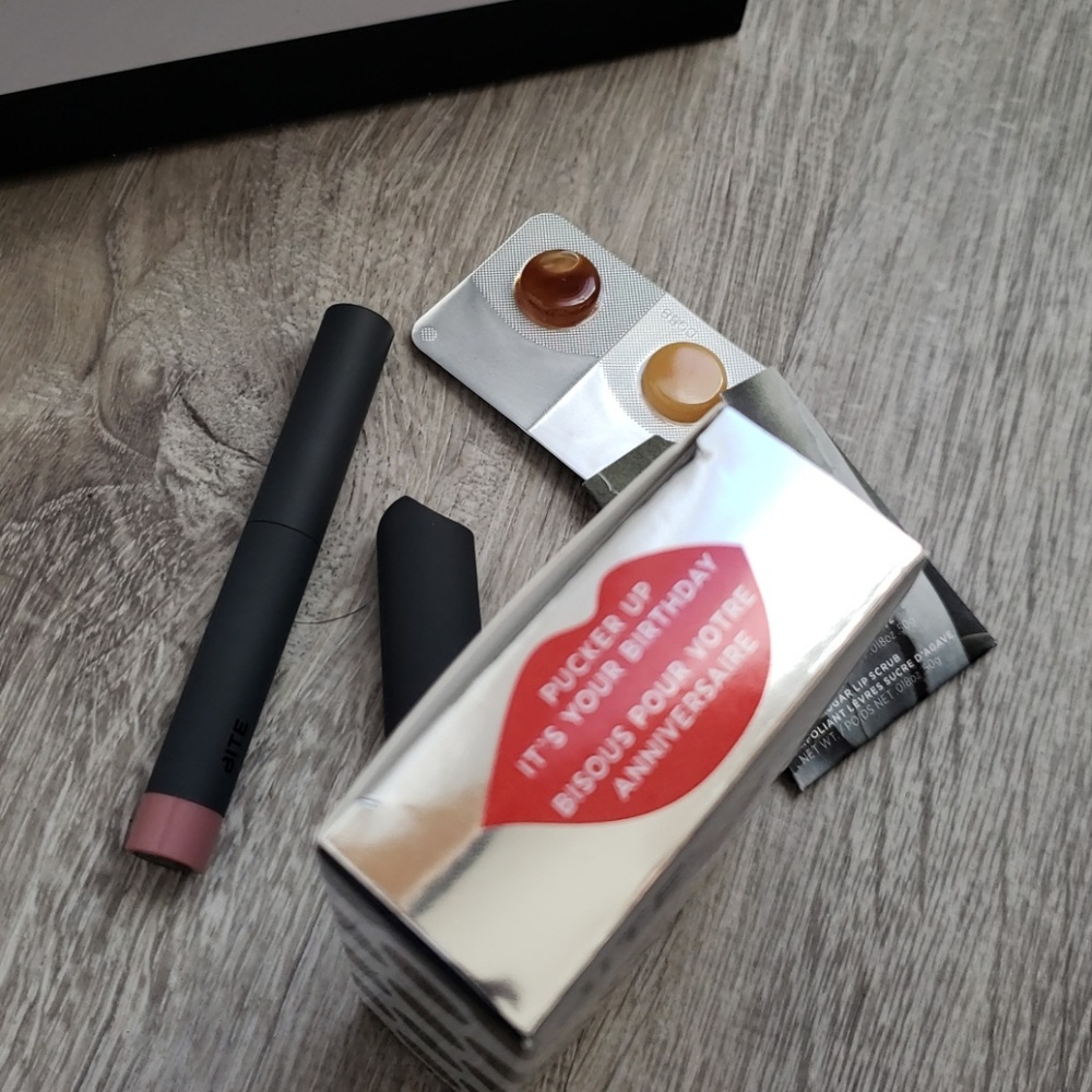 ❌SOLD❌Bites Beauty by Sephora - Picture 4 of 8